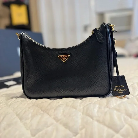 Prada Re-Edition 2005 Saffiano leather bag - Picture 3 of 5